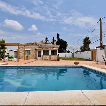 Chalet Villa Caulina Chiclana de la Frontera Dış mekan fotoğraf